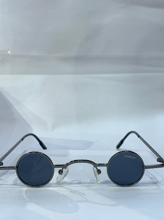 EMO Black glossy Frame Black Shade Premium Quality Unisex Sunglass 674 28 39 138