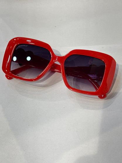 Cha Ahc Red Frame Black Shade Unisex Sunglass 55185417-142
