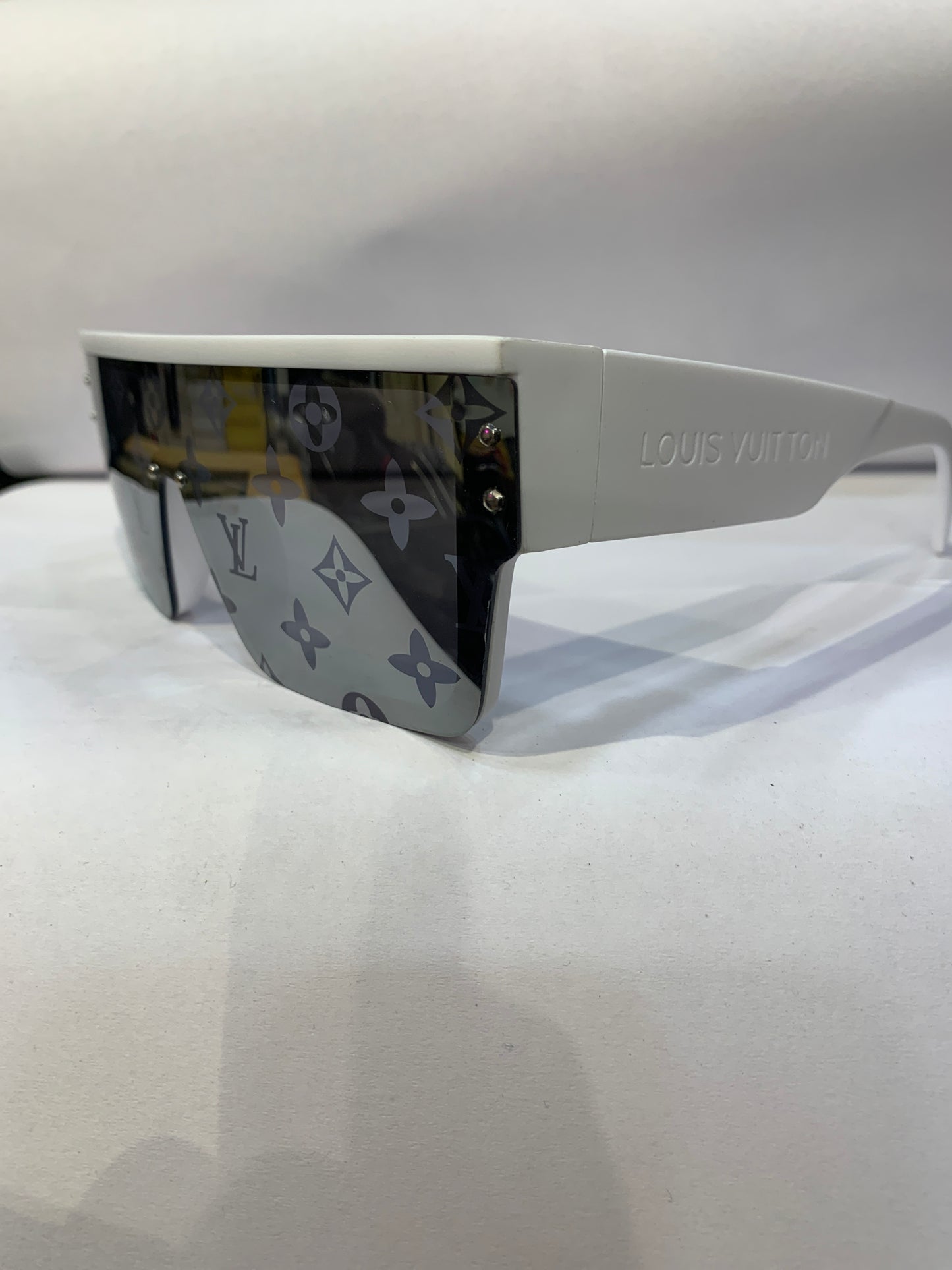 UOL LOU White Frame Mercury Printed Shade Unisex Sunglass 1583 158 16 140