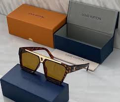 UOL Leopard Frame Brown Shade Premium Quality Unisex Sunglass 210625221-138