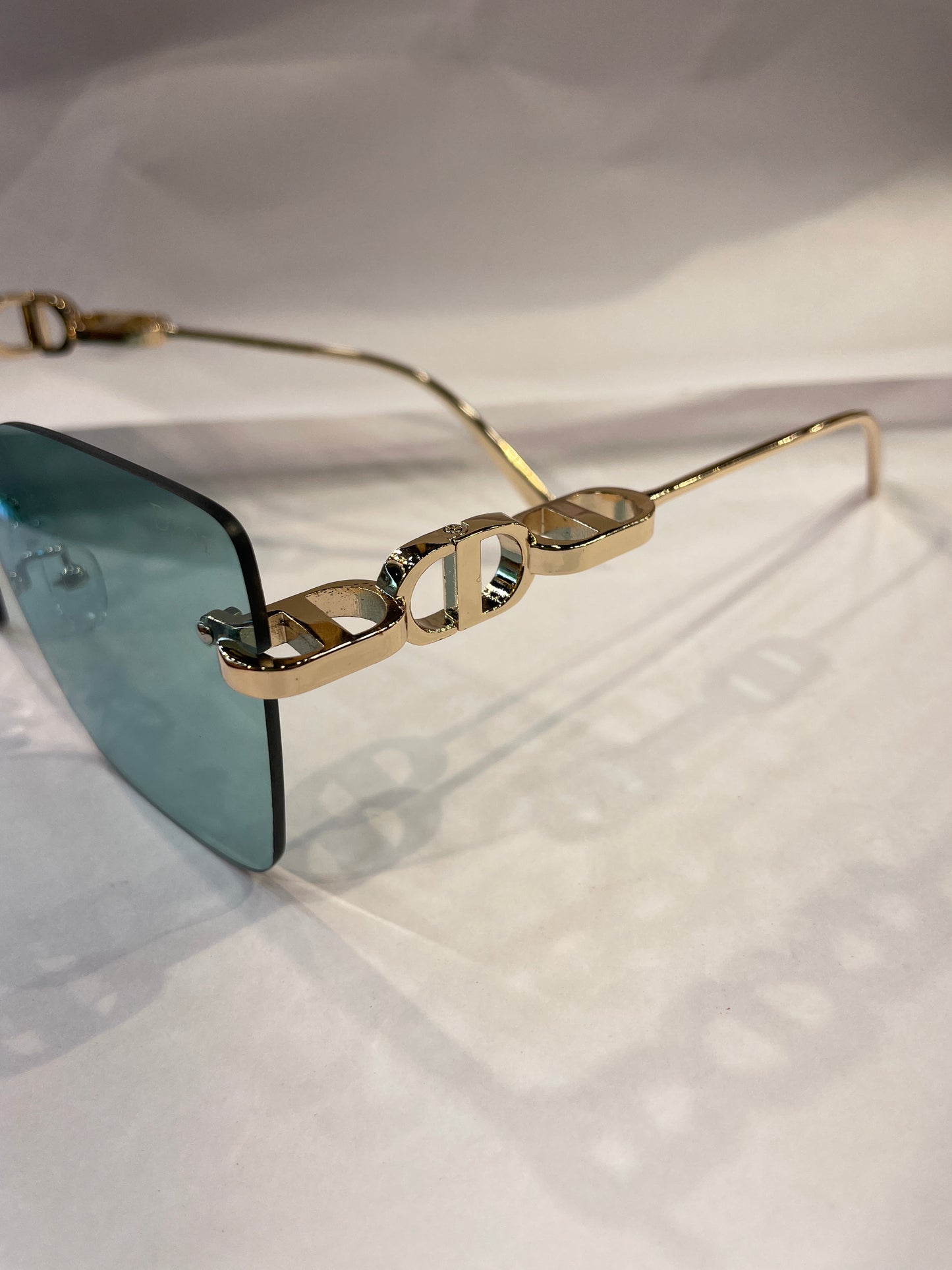 OID Frameless Golden Stick Green Shade Unisex Sunglasses SUN261