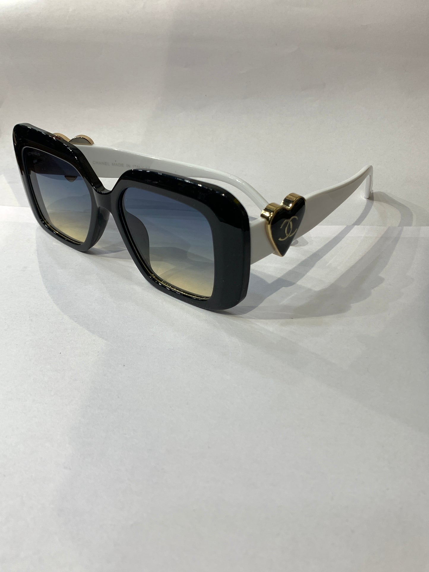 Cha Ahc Black Frame White Stick Transi Blue Yellow Shade Unisex Sunglass 55185417-142