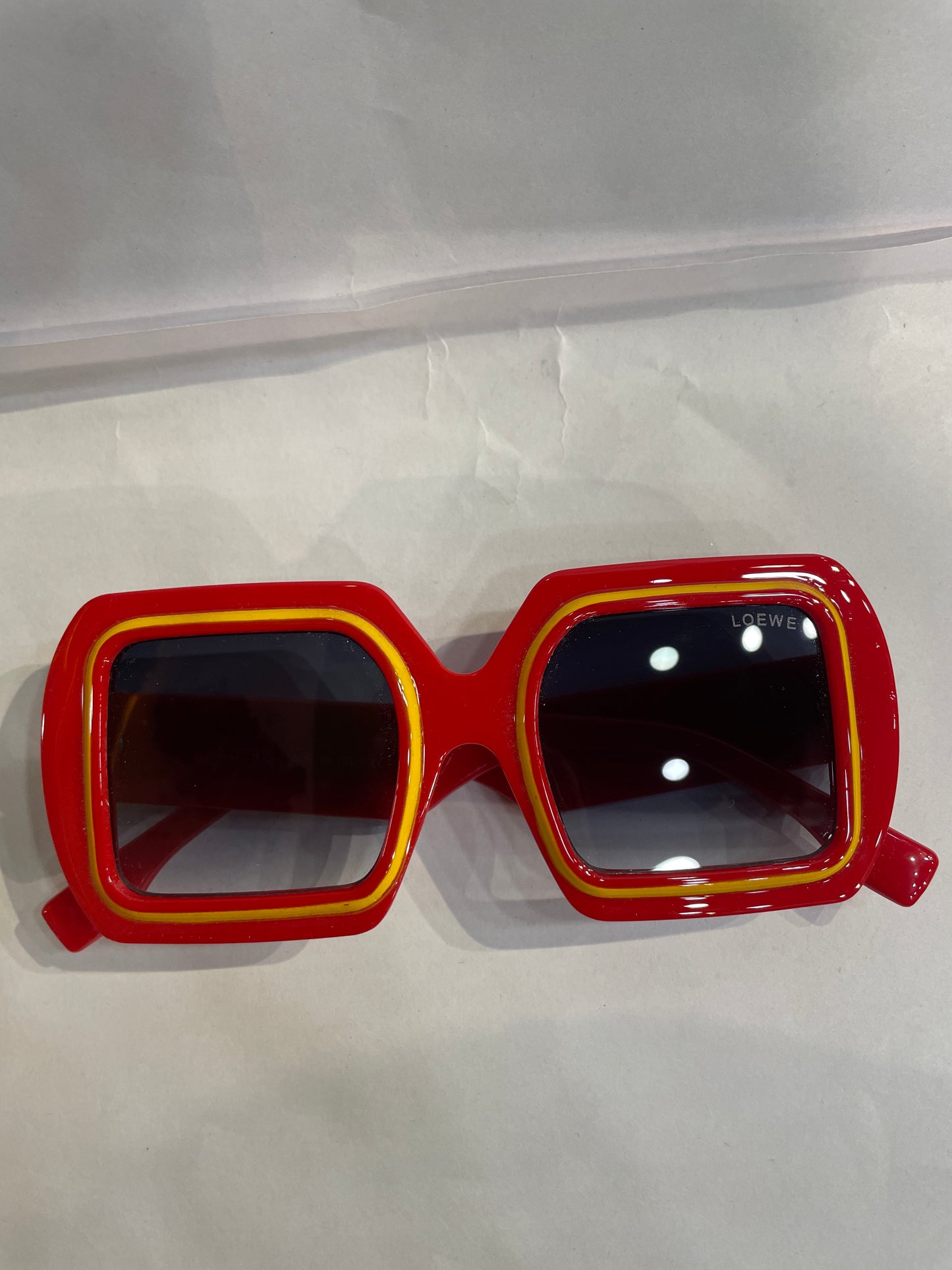 EOL LOE Red Frame Black Shade Premium Quality Unisex Sunglass SUN250