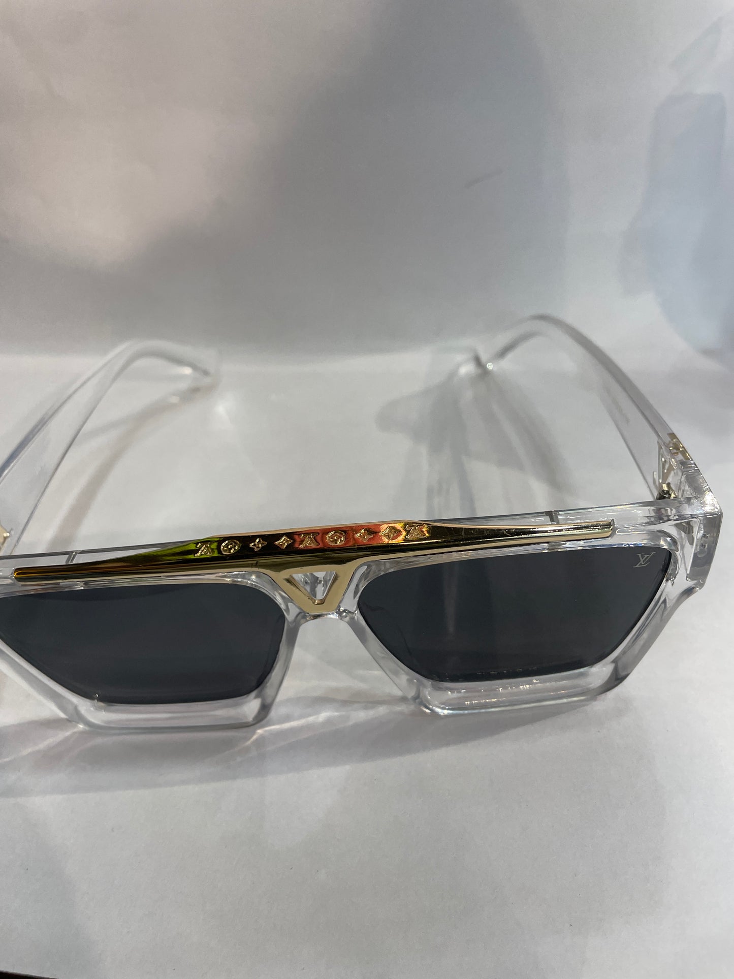 UOL VL Transparent Frame Black Shade Unisex Sunglass 21062 52 21-138