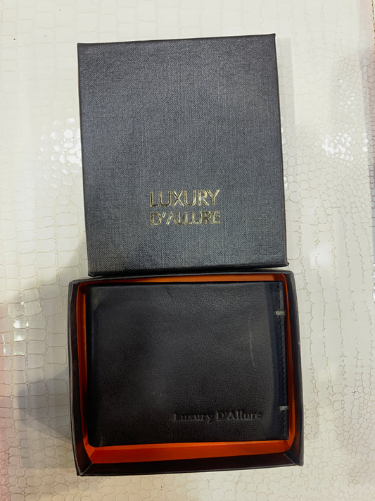LDA Black Colour Genuine Leather Men’s Wallet GW-024