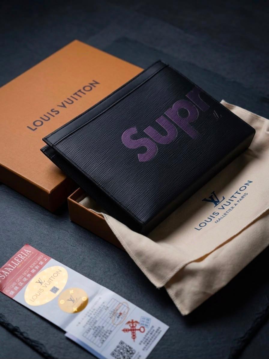 UOL LOU Black Colour Premium Quality Unisex Hand Pouch Bag 991348