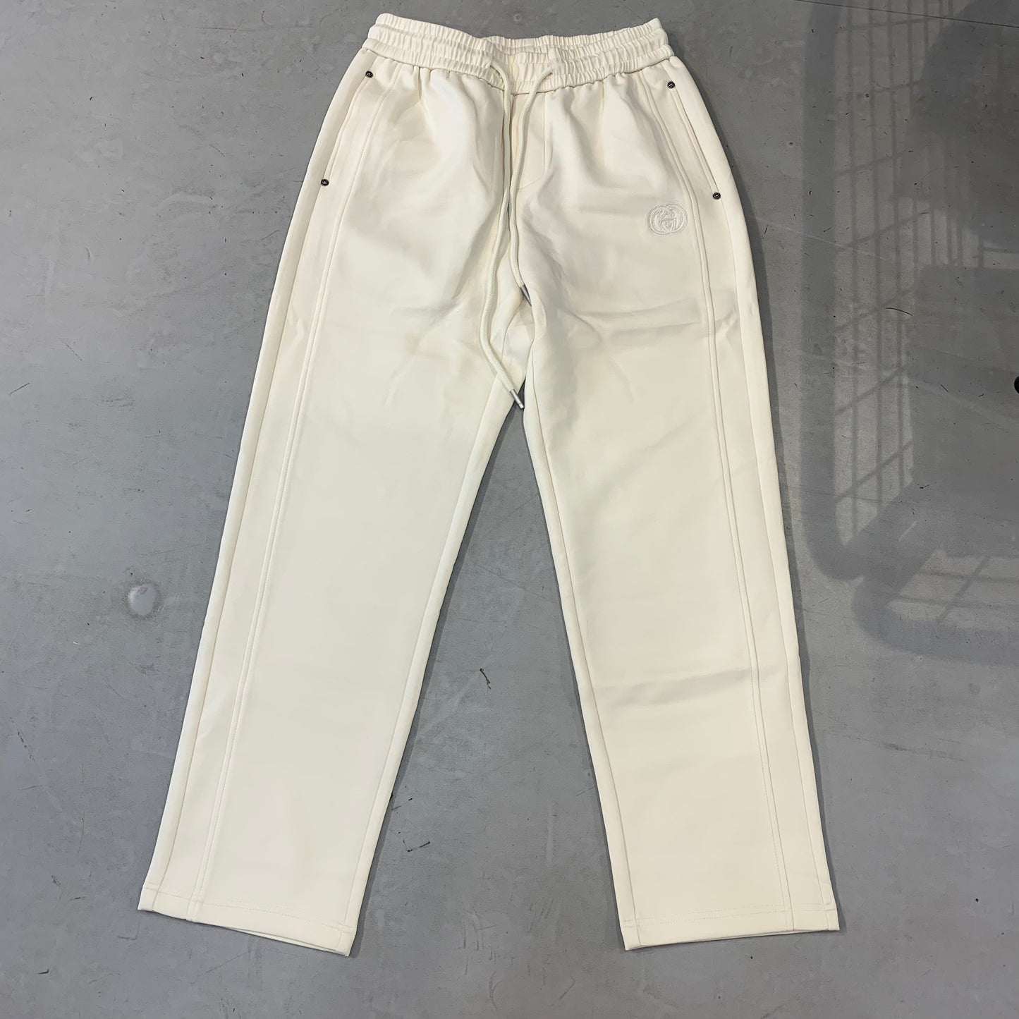 CUG GUC Cream Colour imported Premium Quality Unisex Lower Regular Fit 8043