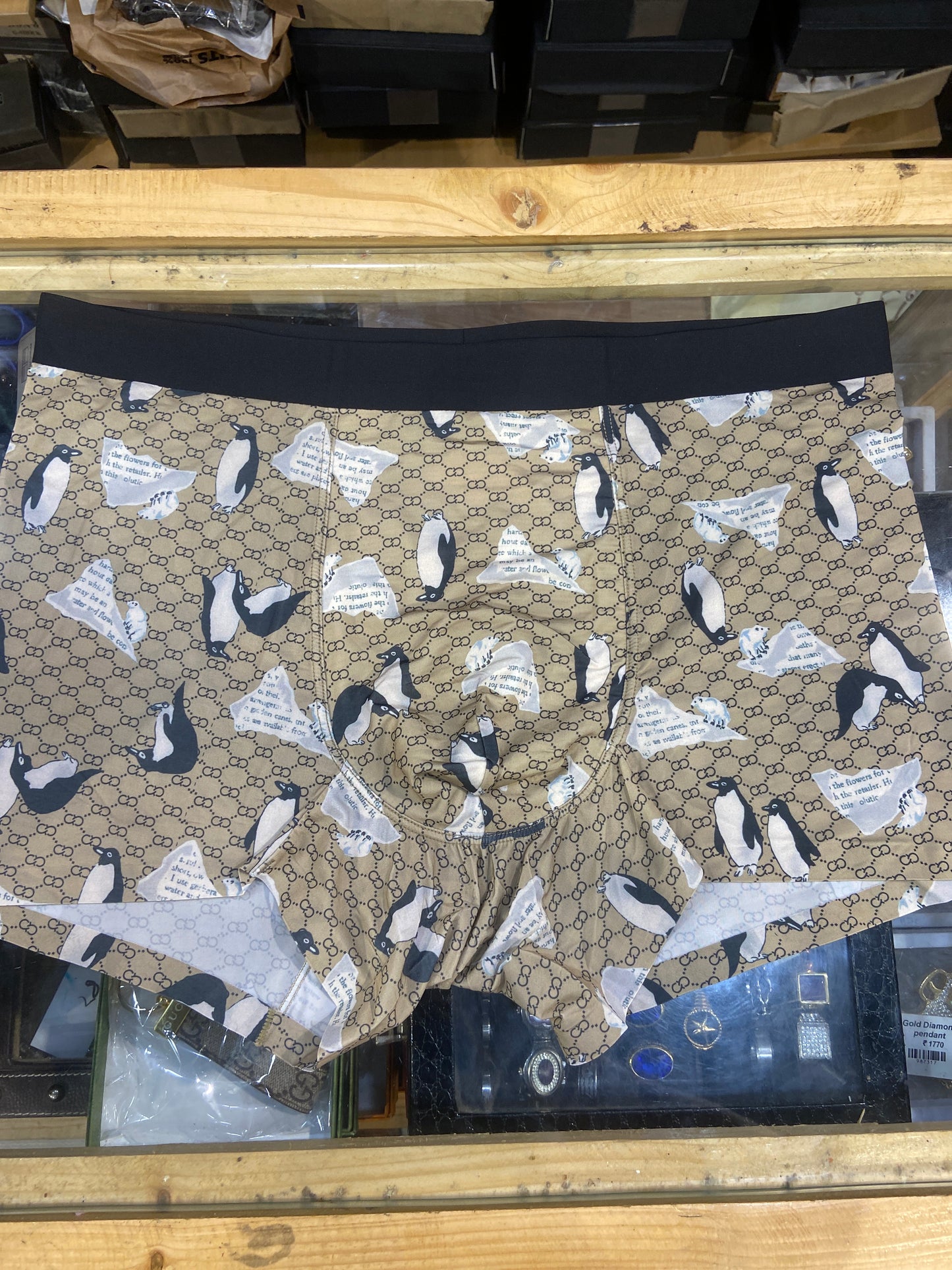 CUG GUC Cream Printed Premium Quality Imported Men’s Trunk 989275