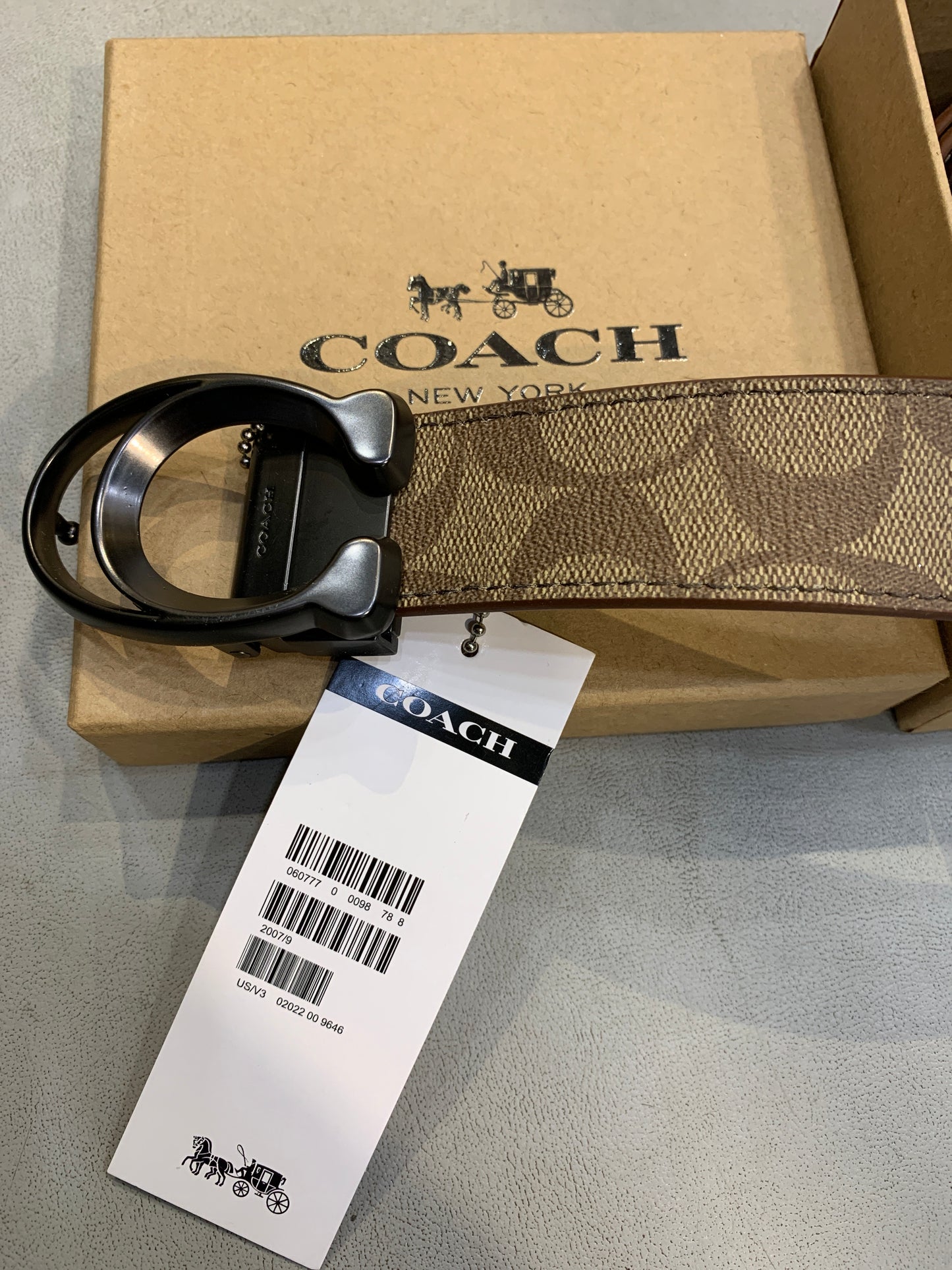 AOC Beige Colour With Graise Black Matte Buckle Reversible Men’s Belt 989875
