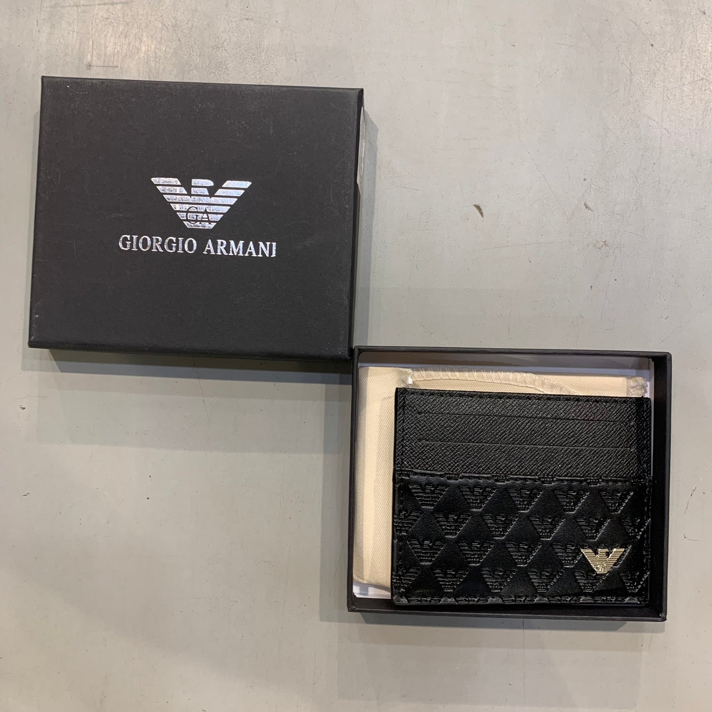 MRA ARM Metal Logo Italian Leather Imported Unisex Cardholder 990432