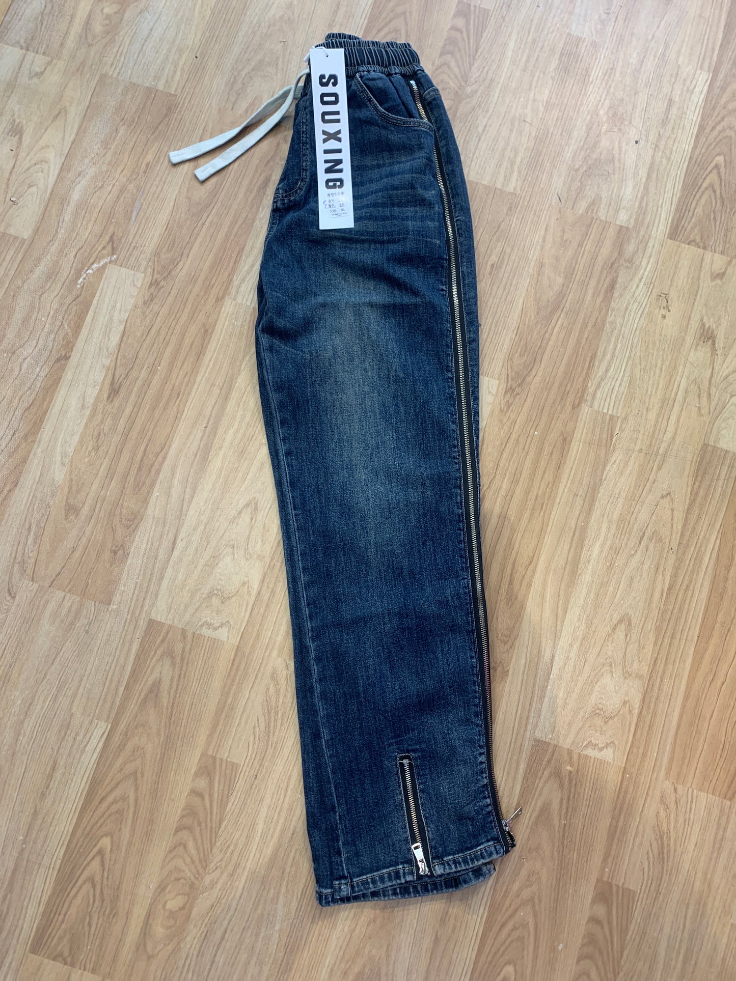 SOUXING Jeans Blue Colour Zipped ADJUSTABLE Straight Fit 8349