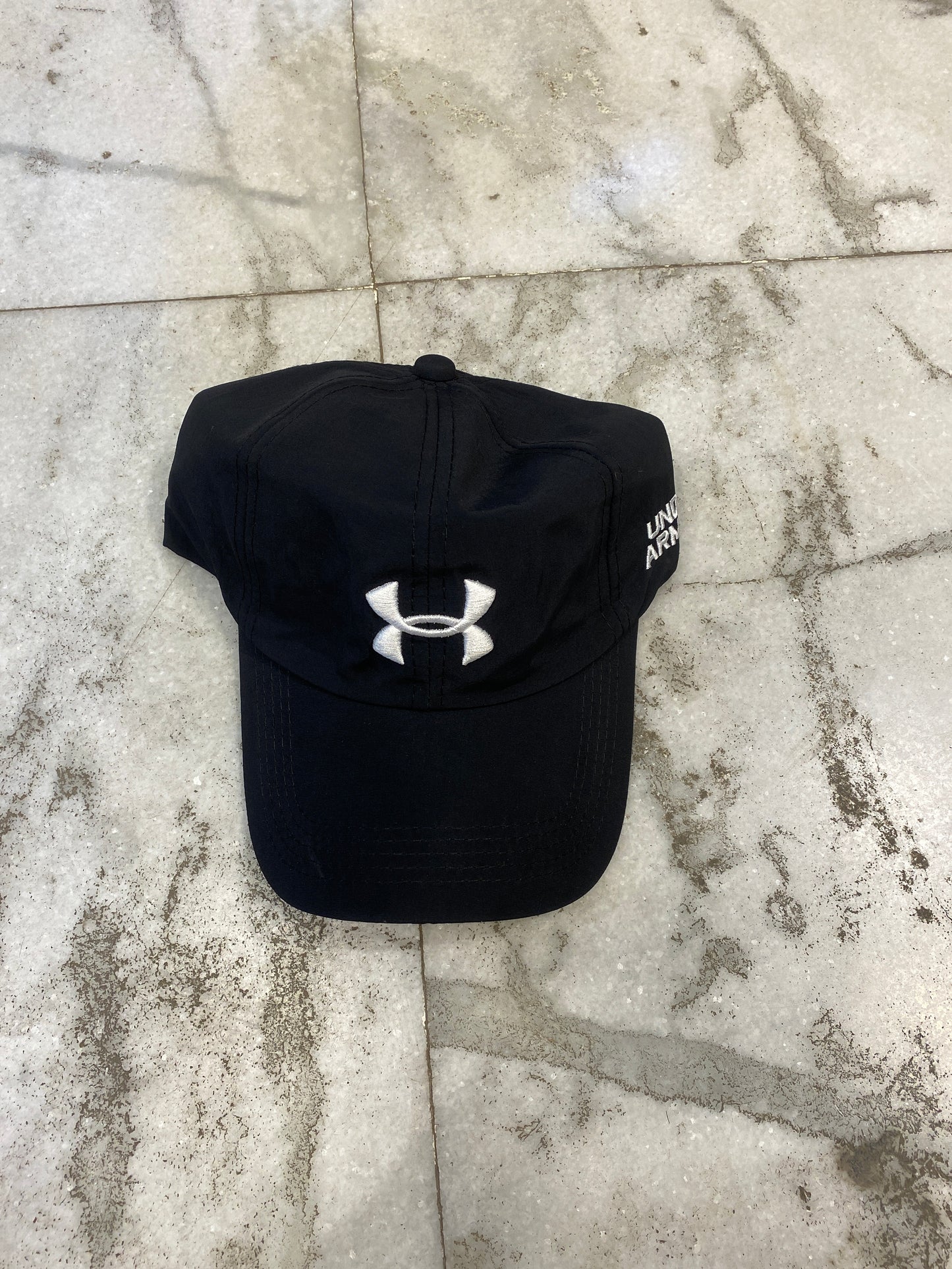 Under Armour Black Colour White Logo Caps 2904