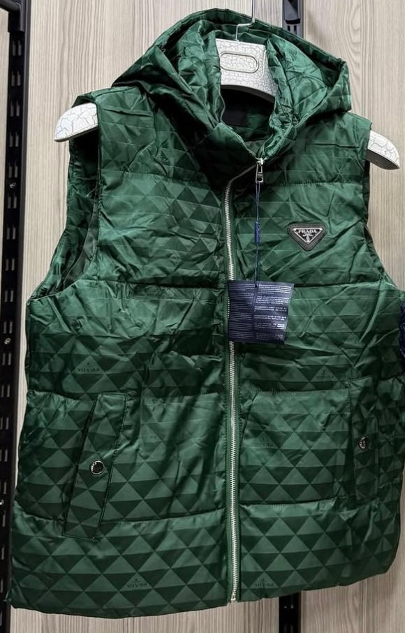 ARP PRA Green Colour Tich Button Multi Pocket Premium Quality Half Puffer Jacket M504