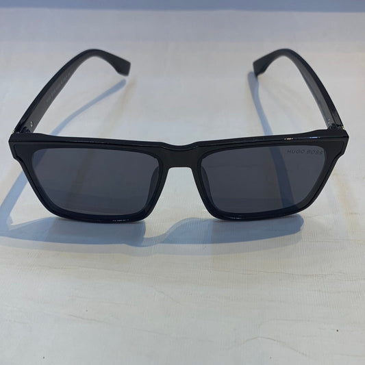 GUH Glossy Black Frame Black Shade Sunglasses 1350 53 15 145