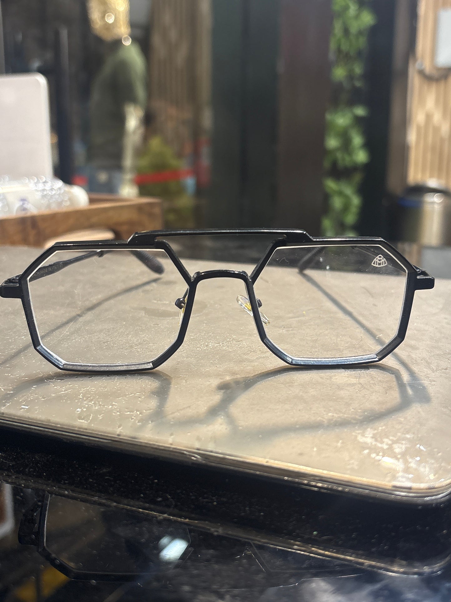 Yam Black Frame Transi Shade Unisex Sunglass SUN503