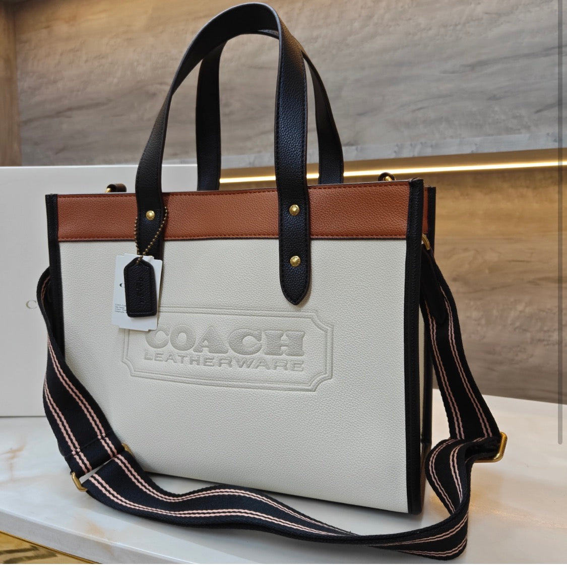 AOC COA White Black Colour Premium Quality Box Packing Mini Tote Ladies Bag 990808