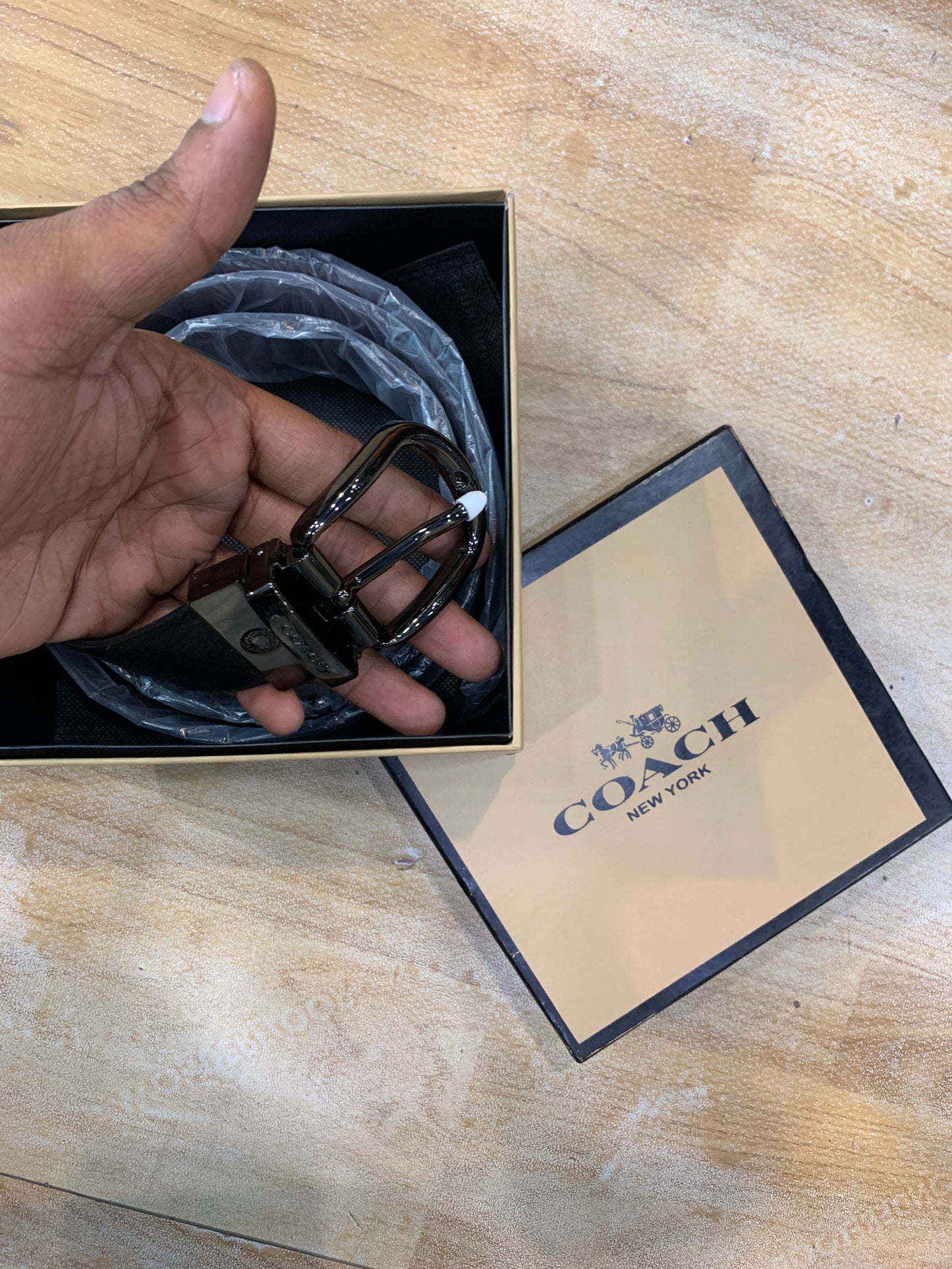 AOC COA Glossy Black Buckle With Black Brown Double Side Strap Men’s Belt 989000