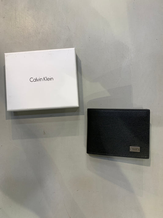 LAC CAL Black Colour Italian Leather Imported Men’s Wallet 990441