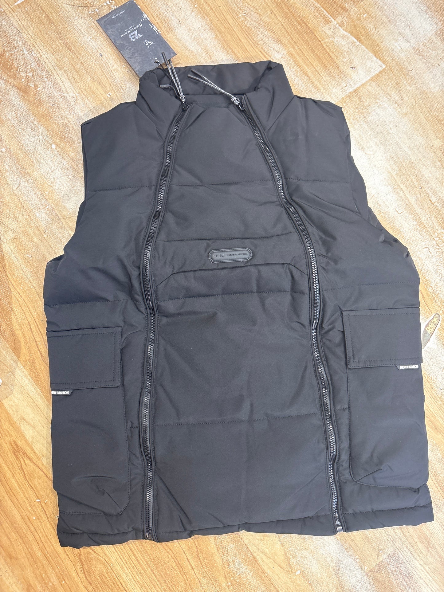 YIBOYUNTIAN Black Colour Double Zipp Half Puffer Jacket YB-905