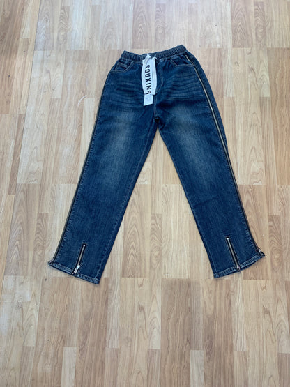 SOUXING Jeans Blue Colour Zipped ADJUSTABLE Straight Fit 8349