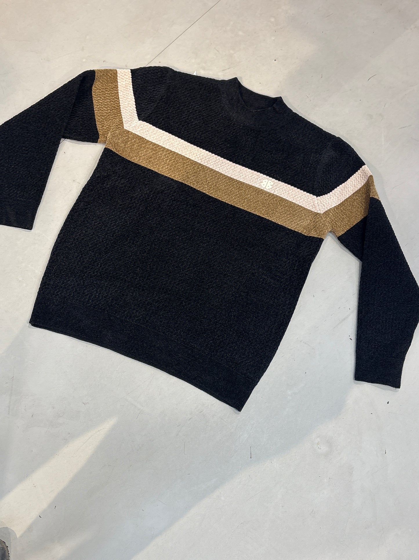 BB Print Black Beige Brown Colour Full Sleeve Sweatshirt 2506