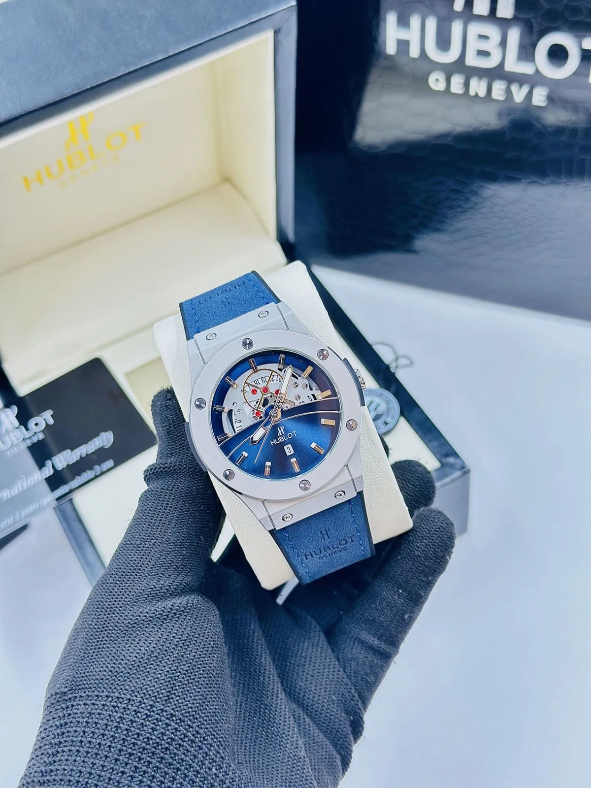 BUH HUB Blue Strap Silver Ring Blue Dial Men’s Watch 991325