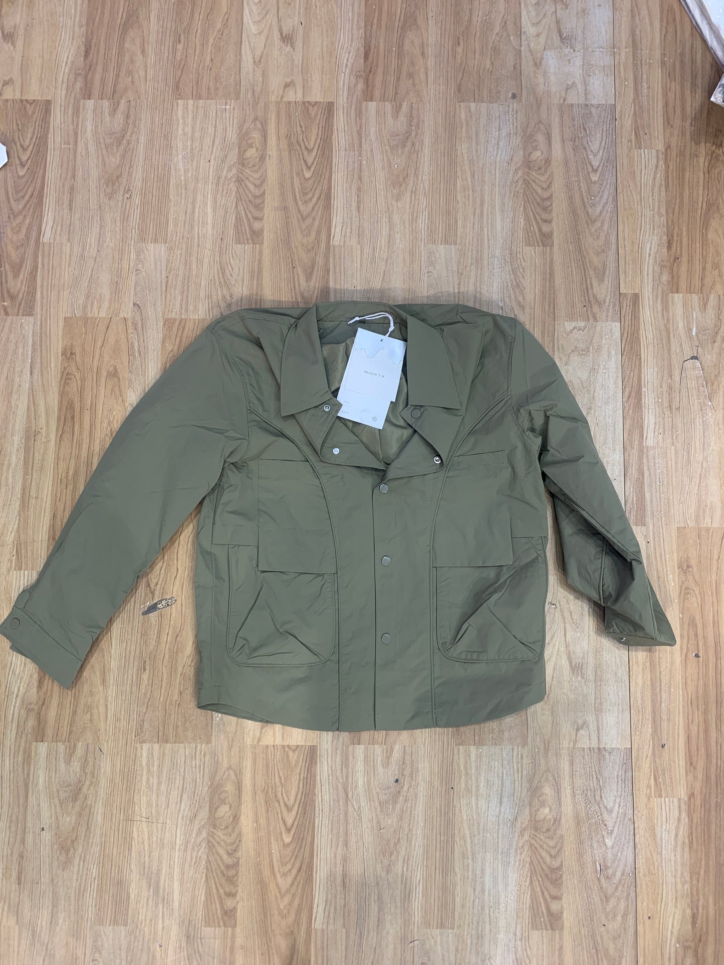 Korean style Saket Green Colour R8813