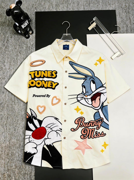 CHLEN/RTEEL Cream Colour TUNES LOONEY Cartoon Print Half Sleeve Imported Oversized Unisex Shirt Yh991