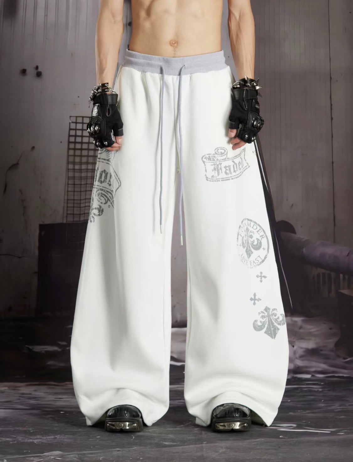 kuxuan White Colour Live fast Print Premium Quality Imported Baggy Fit Lower