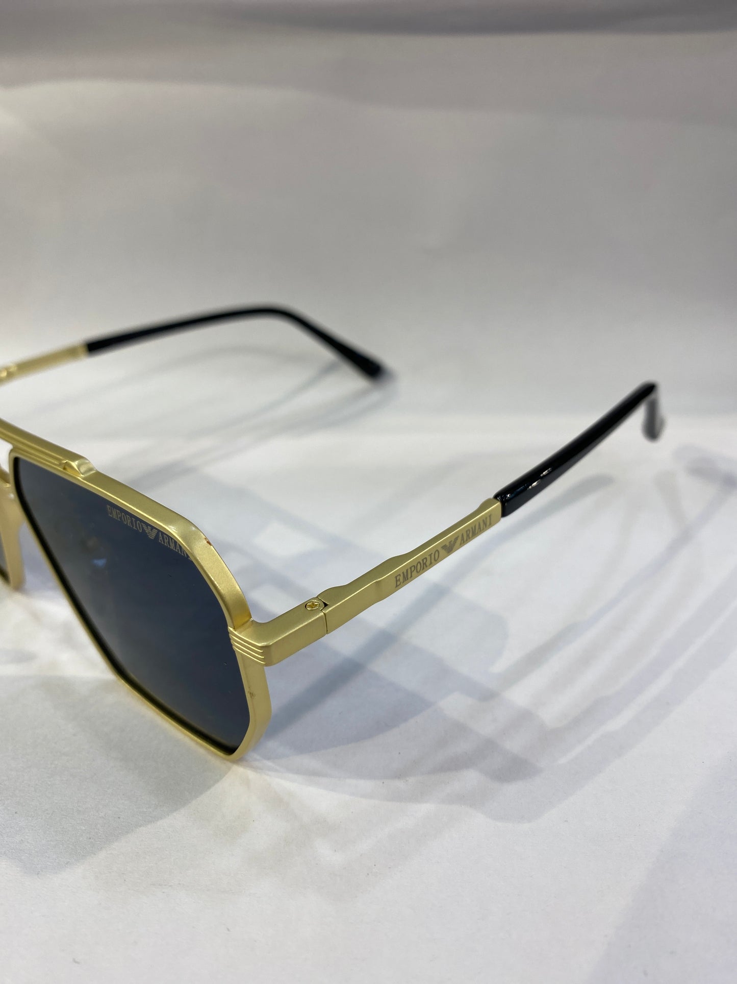 MRA  Matte Golden Frame Black   Shade Unisex Sunglass MJ 510 57 14 147