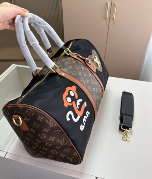 UOL LOU Brown Black Colour Premium Quality Duffle Bag 6895