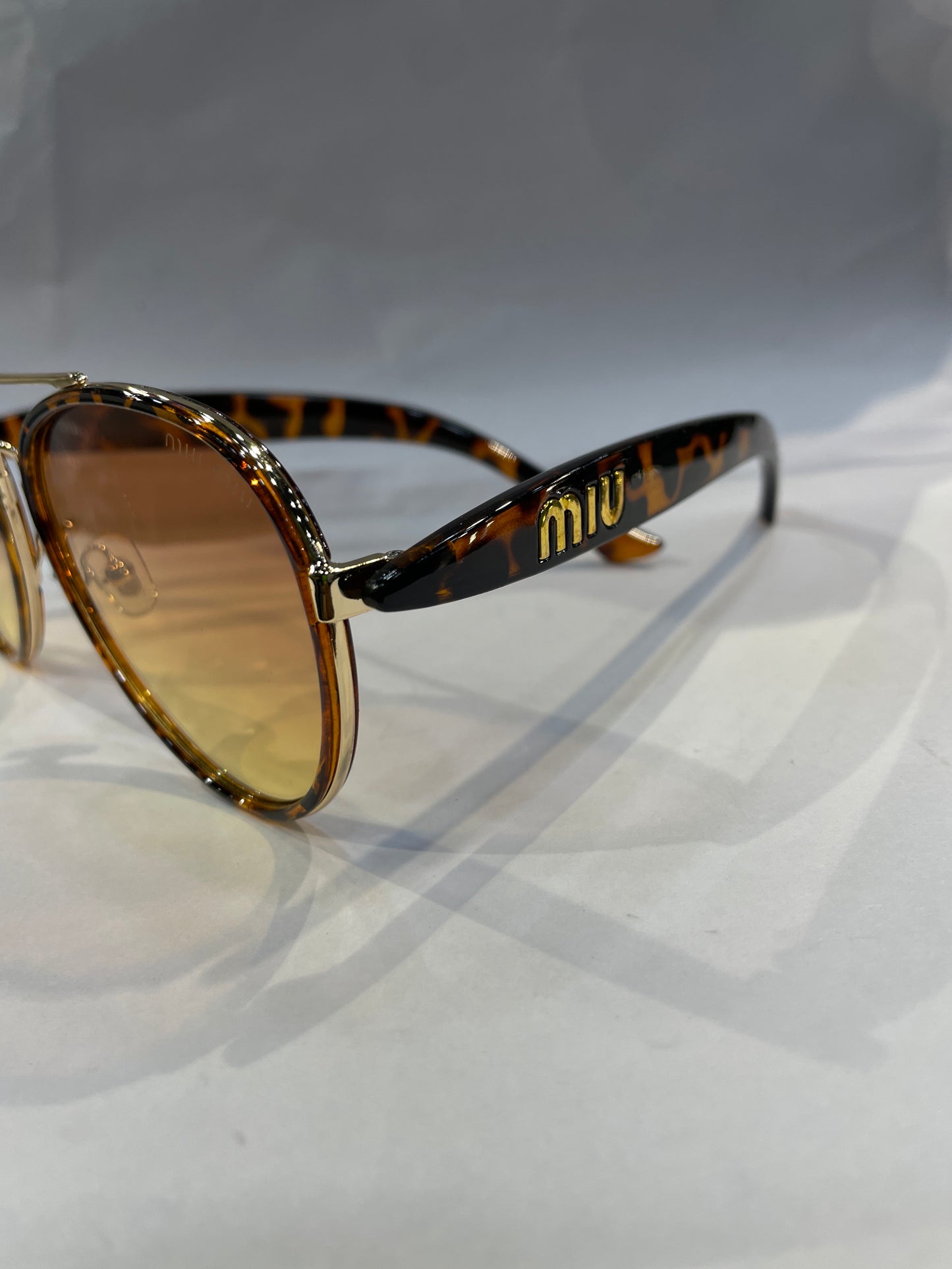 UIM MIU Leopard Frame Brown Shade Unisex Sunglasses 5G368 51 18 150