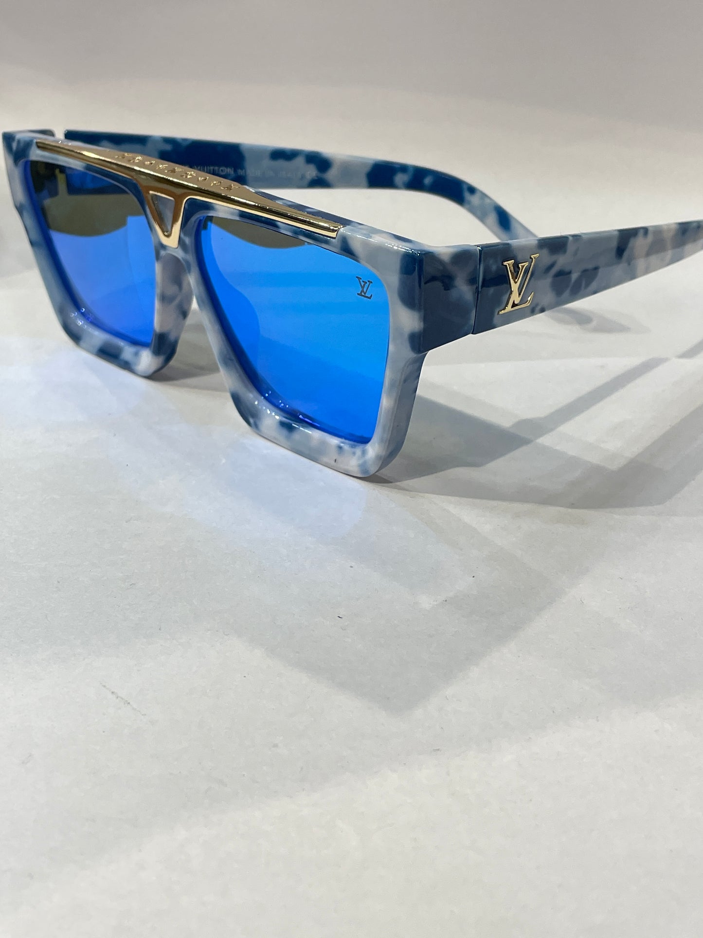 UOL White Blue Sky  Frame Tinted Glass Brown Shade Premium Quality Unisex Sunglass 210625221-138