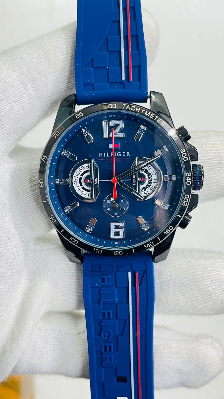 Mot Blue Silicon Strap Black Ring Blue Dial Men Watch 989677