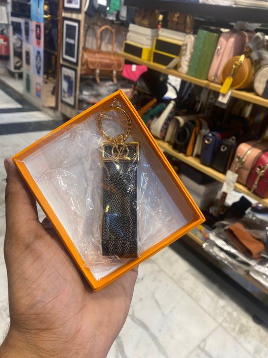 UOL LOU Black Premium Quality Key Chains 988348