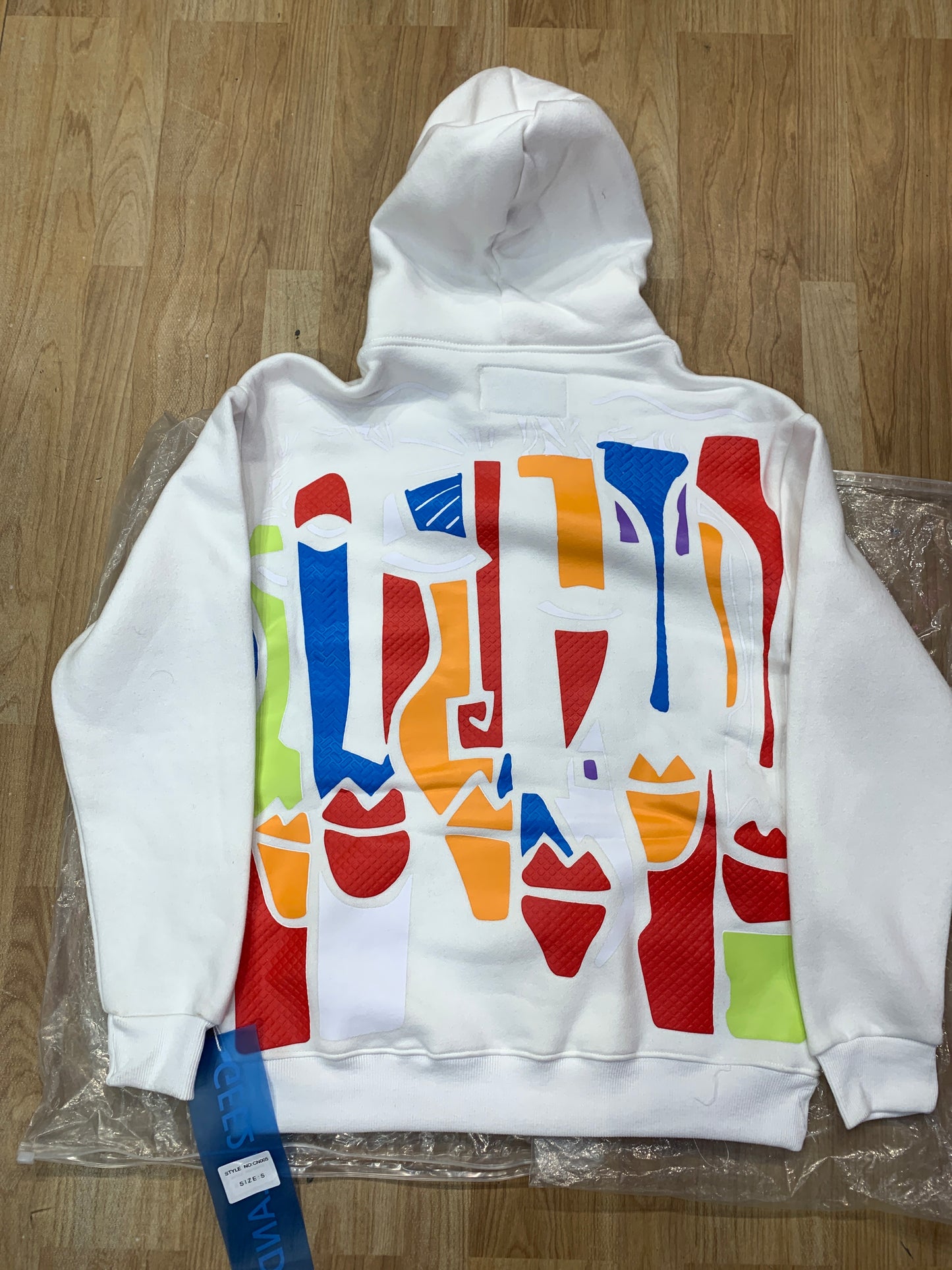 Gee2 Island White Colour Hoodie Back Print Red Yellow Blue 90961