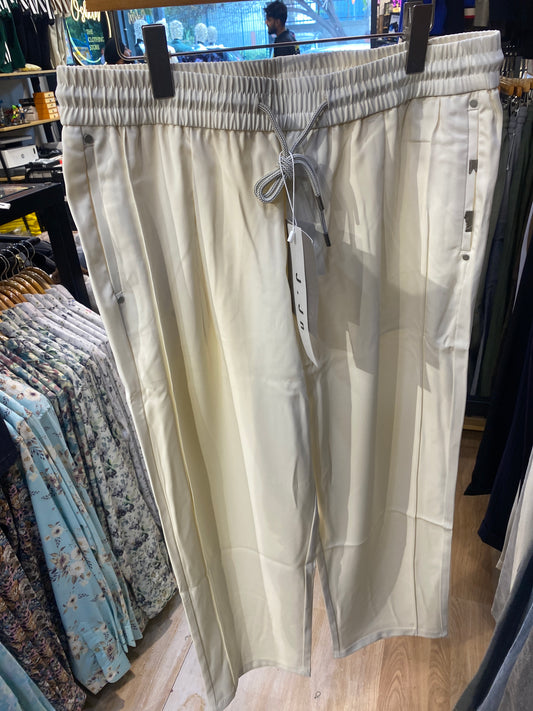 J.JN Korean Pant White Strath Fit J016