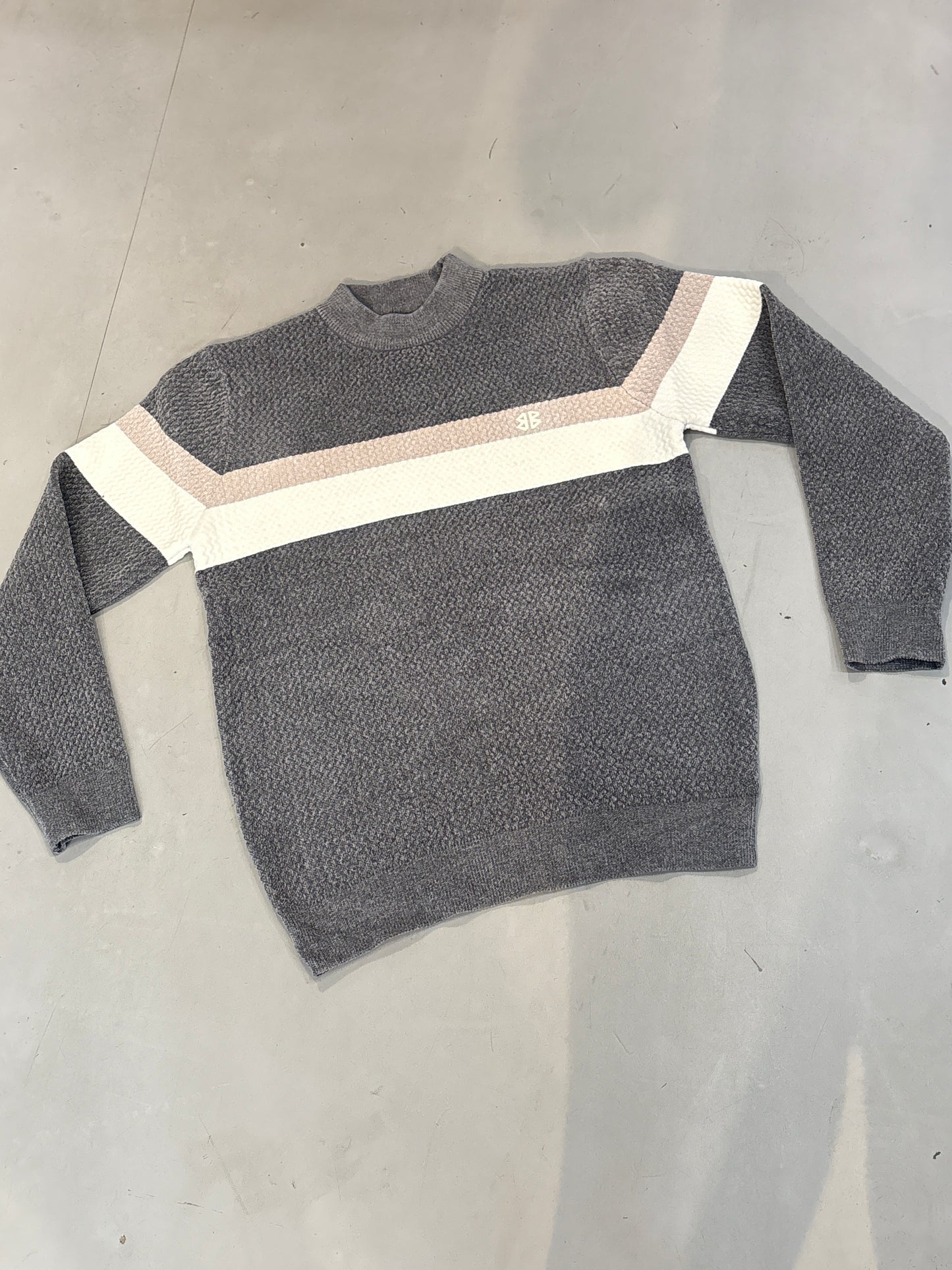 BB Print Grey Beige Cream Colour Full Sleeve Sweatshirt 2506