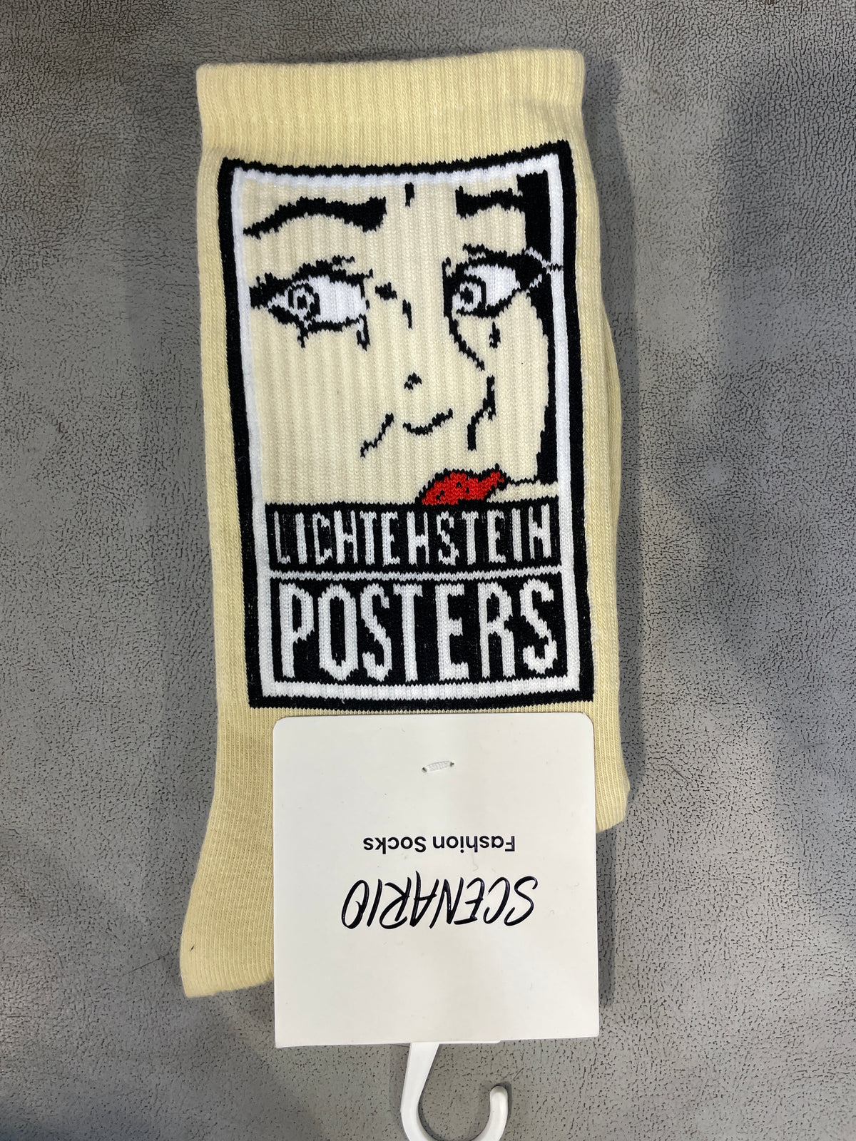 Scenario Cream Colour Postera Print Premium Quality Full Socks 991241