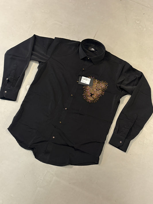 VNV Black Colour Gold Shud Lion Print Japanese Shirt 990136