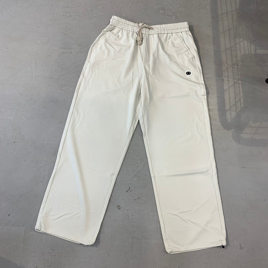 KUYUANSU Cream Colour BB Embroidery Lose Fit Imported Unisex Lower K13080