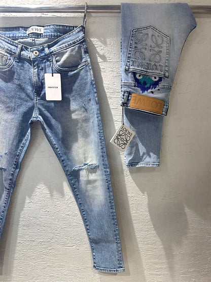 LOE EOL Blue White Faded With Back Pocket Embroidery Rough Design Slim Fit Jesns 19320