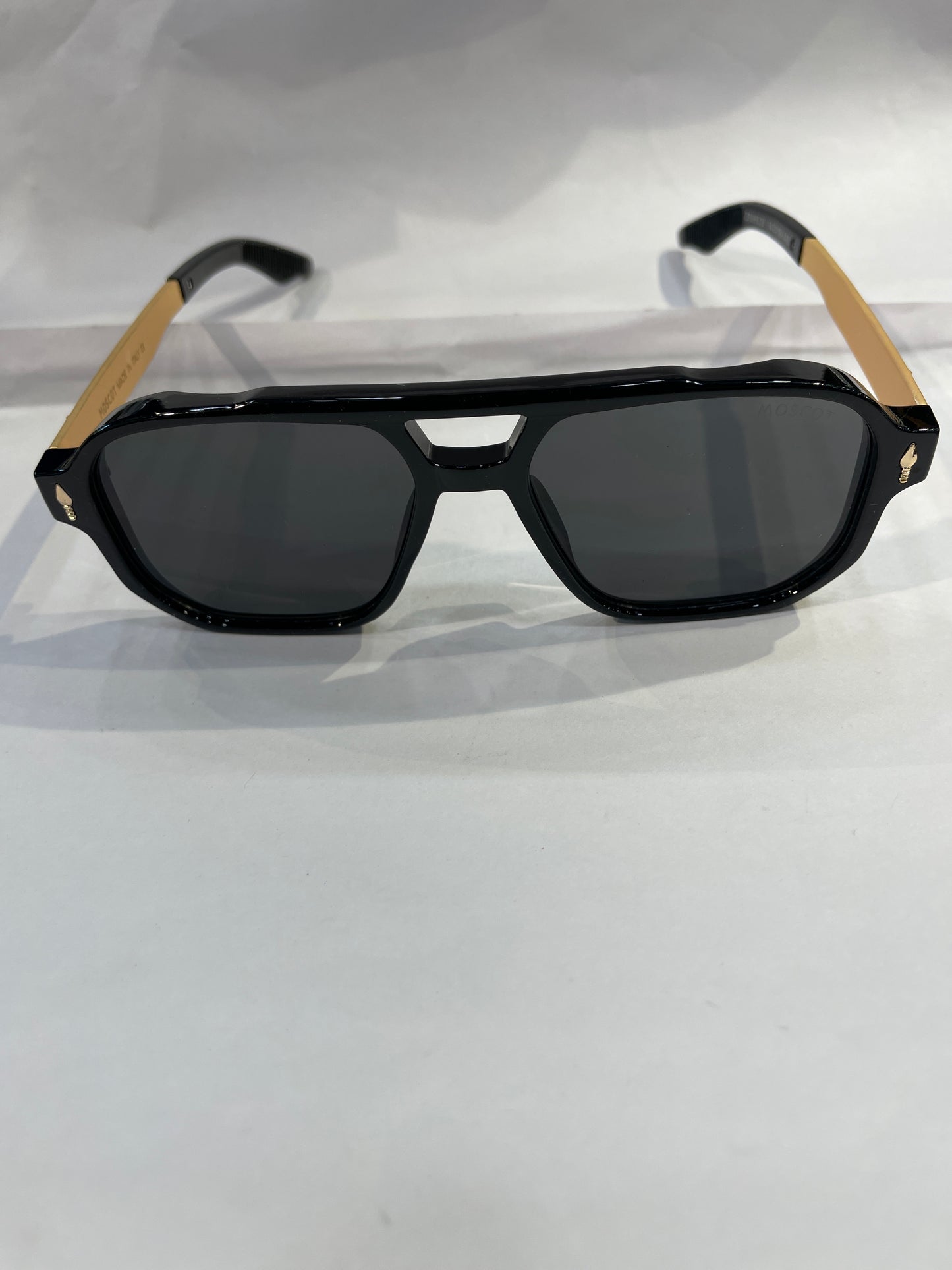 SOM Black Golden Frame Black Shade Unisex Sunglasses ZS98320 54 18 143