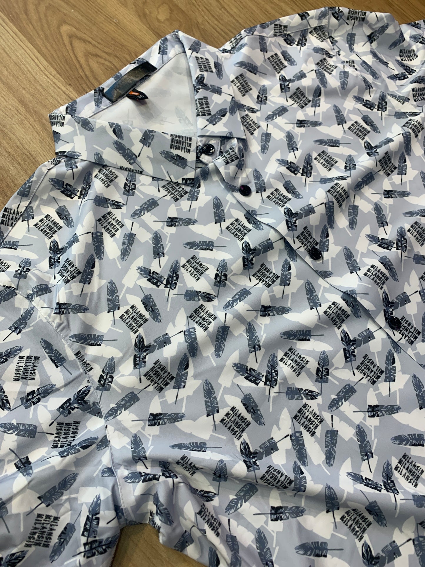 KADENGKE Grey White Colour Half sleeve shirt Leaves print 9087