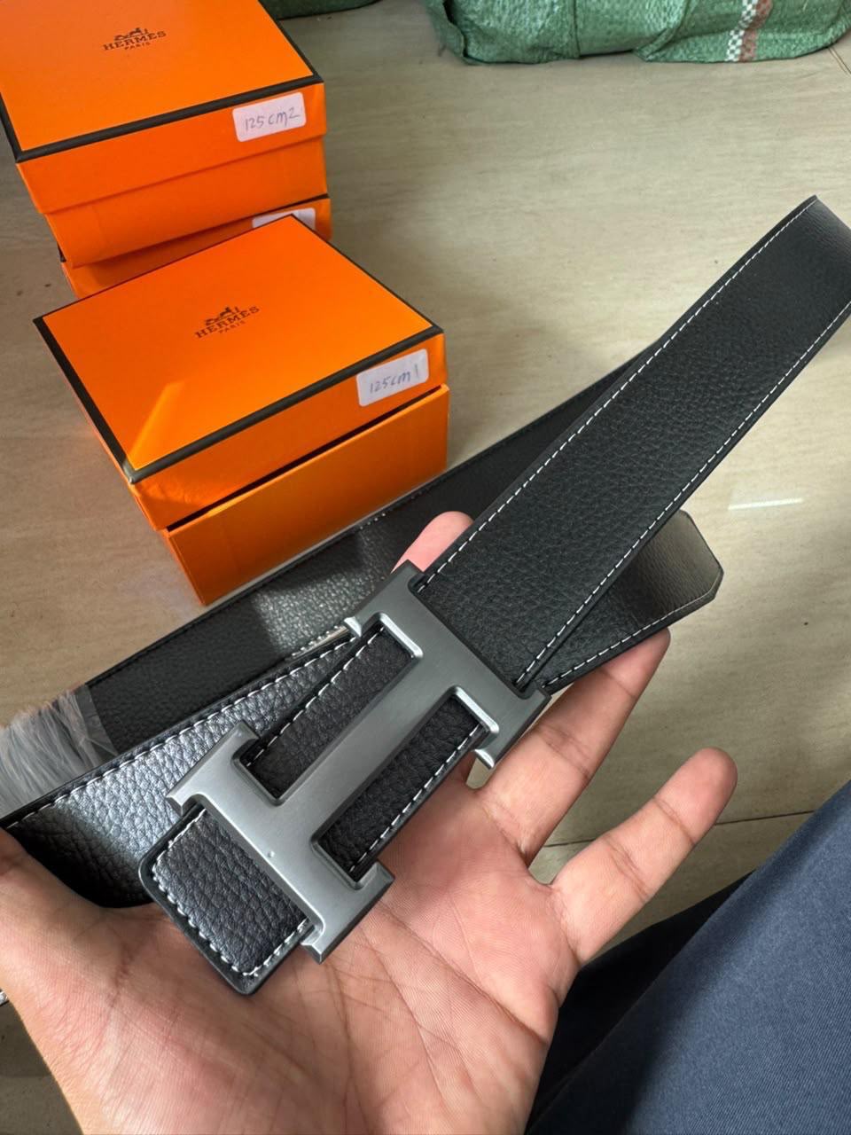 REH HER Matte Grey Buckle Black Double Side Strap Men’s Belt 991378