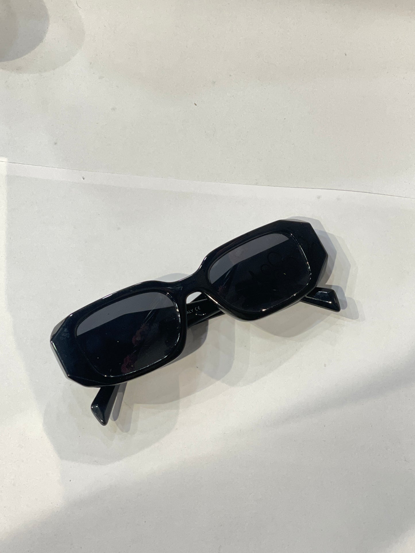 Arp Black Frame Black Shade Unisex Sunglass Sun045