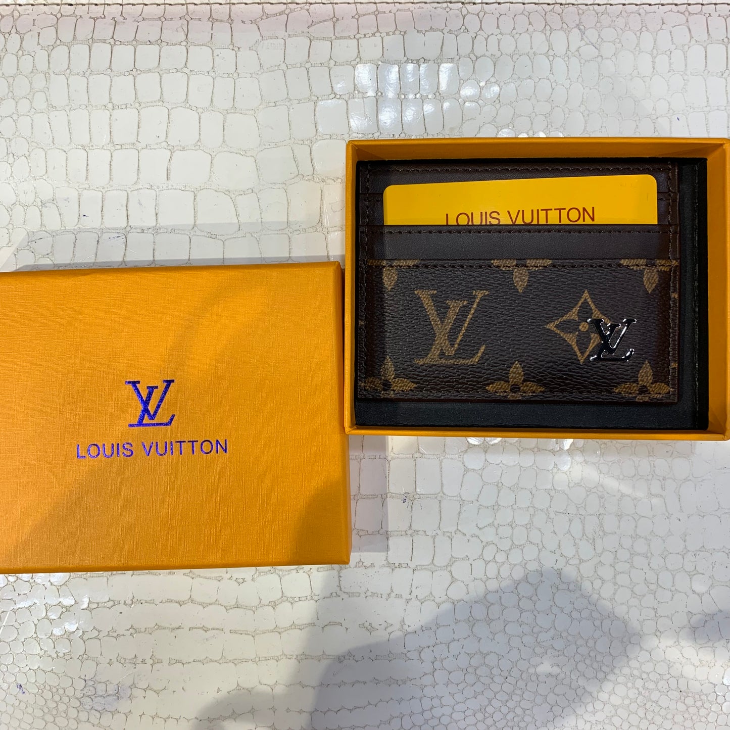 UOL LOU Brown VL Printed Italian Leather Imported Unisex Cardholder 990428
