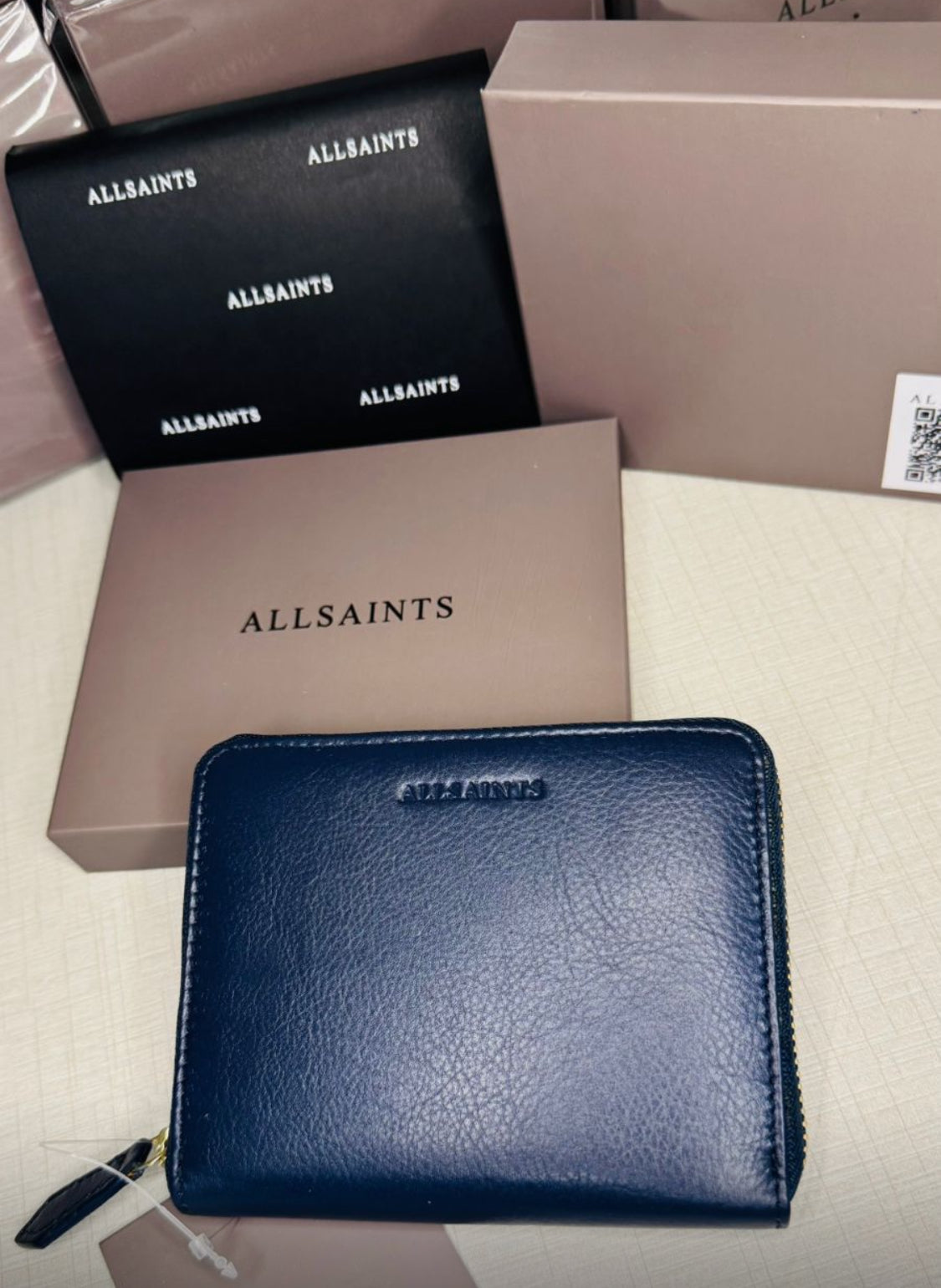 LLA ALL SYL Genuine leather Premium Quality Unisex Zipper Wallet 989724