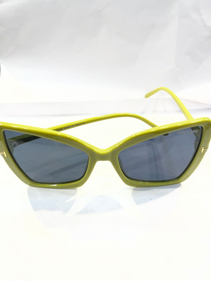 MOT TOM Green Frame Black Shade Sunglass SUN2073