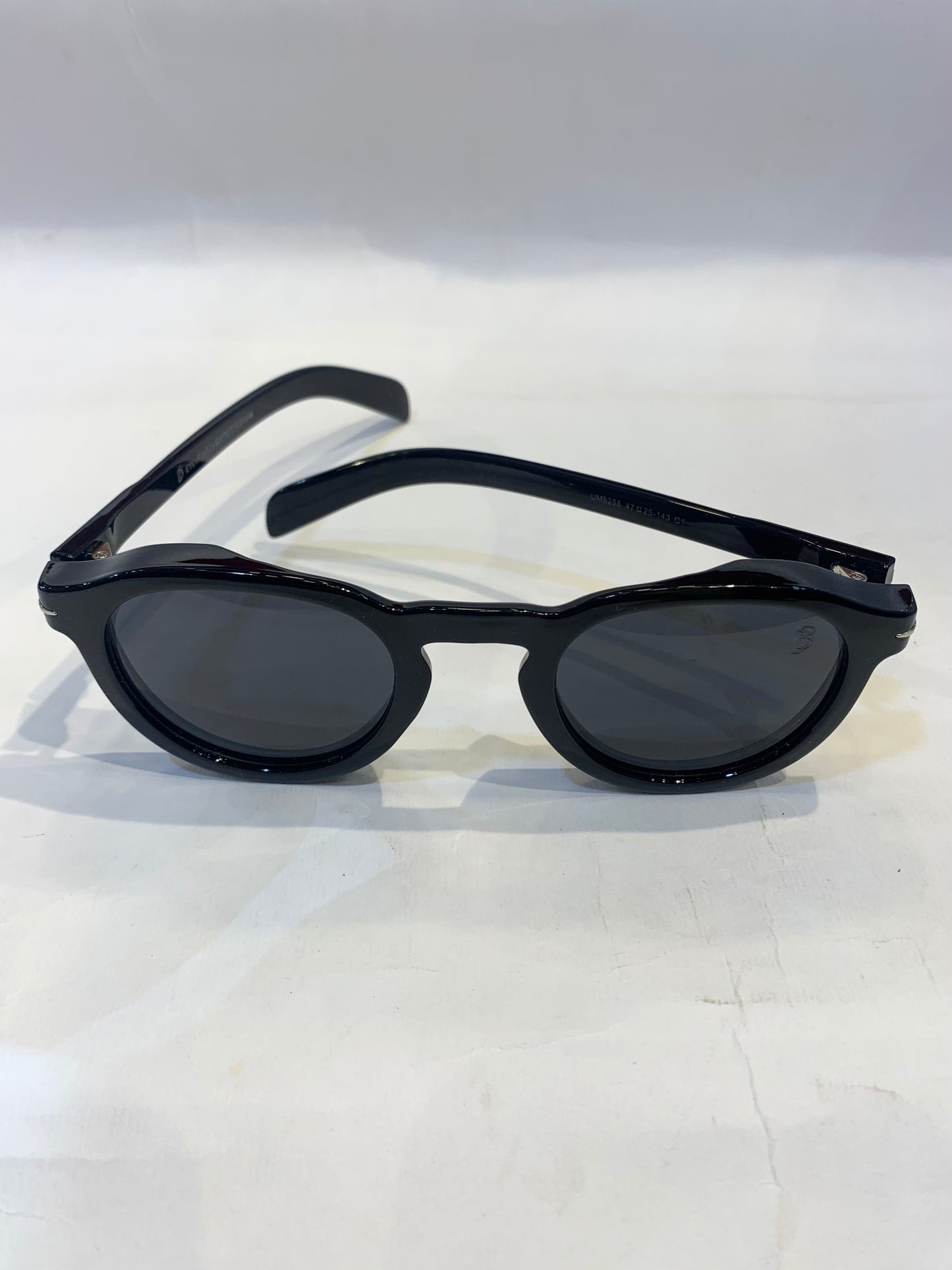 VAD Glossy Black Frame Black Shade Unisex Sunglasses UM5255 47 25-143 C1